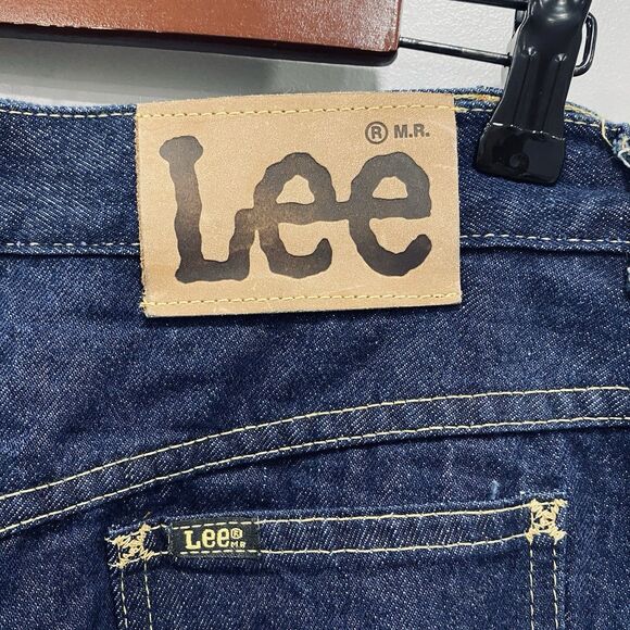 VTG LEE Jean Skirt 90s Women Size 18 Denim Midi Modest USA Pockets Retro Prairie - Picture 16 of 16